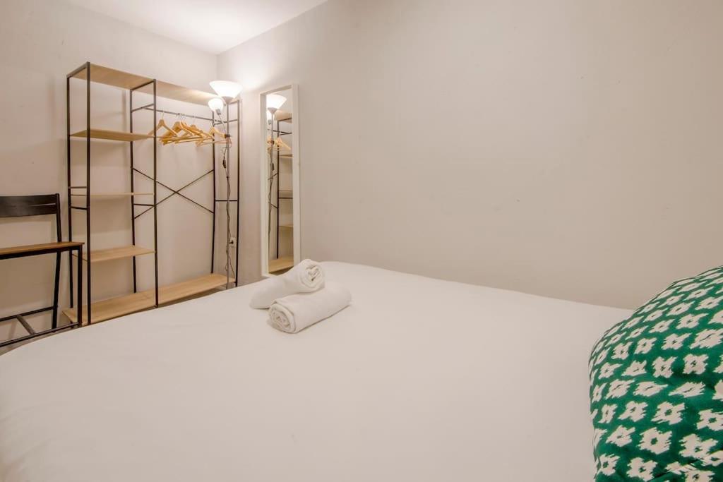 Apartament Cool Deluxe Interior Design A 2 Min De Gran Via Madryt Zewnętrze zdjęcie