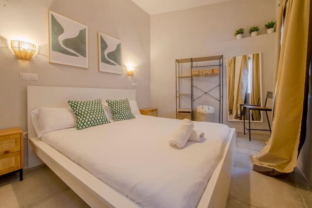 Apartament Cool Deluxe Interior Design A 2 Min De Gran Via Madryt Zewnętrze zdjęcie