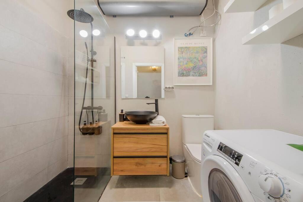 Apartament Cool Deluxe Interior Design A 2 Min De Gran Via Madryt Zewnętrze zdjęcie