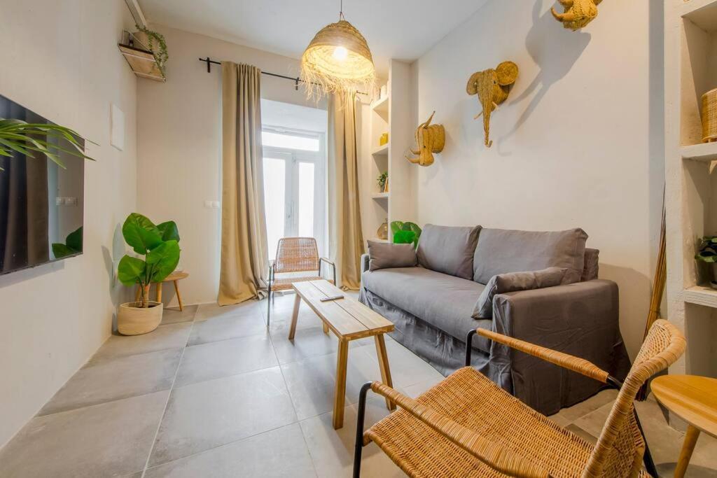 Apartament Cool Deluxe Interior Design A 2 Min De Gran Via Madryt Zewnętrze zdjęcie
