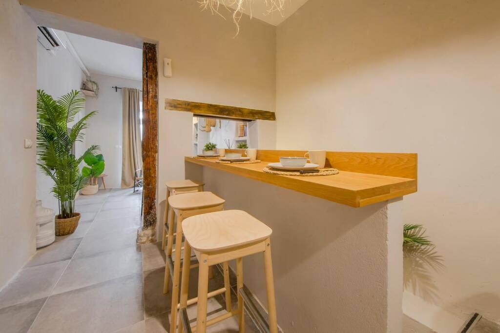 Apartament Cool Deluxe Interior Design A 2 Min De Gran Via Madryt Zewnętrze zdjęcie